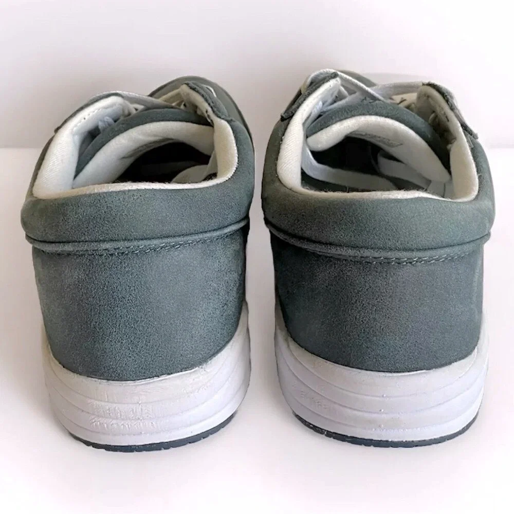 Propet Womens‎ Navy Suede Leather Sneaker Size 10